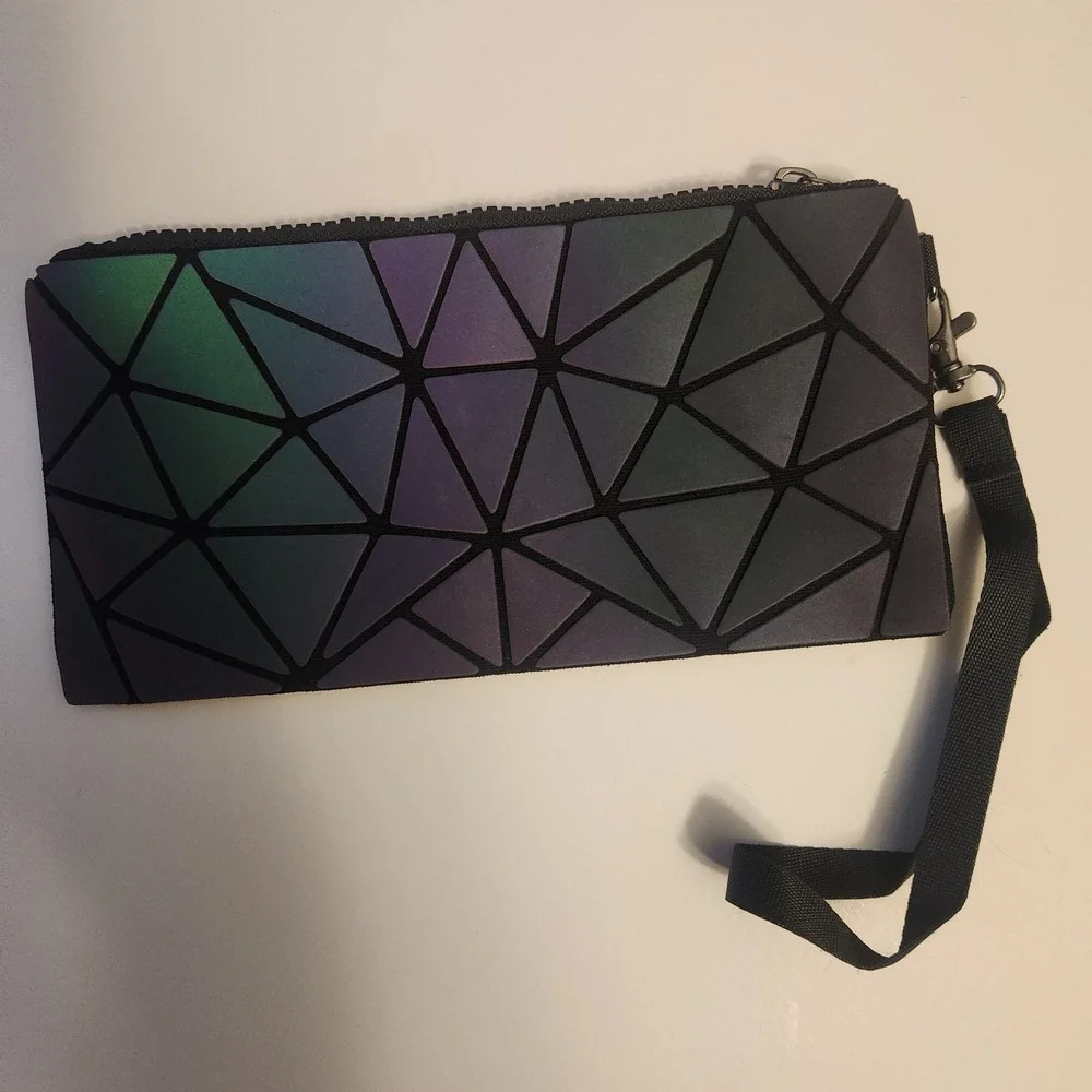 Harlermoon Geometric Holographic Wristlet Clutch Iridescent Luminous Bag Black